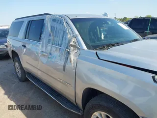 2016 GMC Yukon XL SLT z VIN 1GKS1GKC3GR268945, wystawiony jako IAAI lot #41864816 z przebiegiem 171 815 mil mil oraz . Historia ofert i sprzedaży dostępna na DreamBid. Obrazek 17.