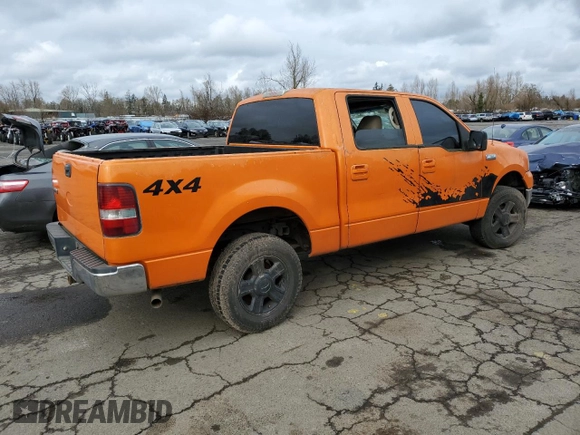 2004 Ford F-150 XLT with VIN 1FTRW14W14KB81680, listed as a Copart auction lot 43748835 with 111,556 mi miles and Clean Title. Bid and sale history available at carsss.com. Image 3.