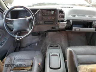 1996 GMC Yukon with VIN 1GKEK13R3TJ747966, listed as a Copart auction lot 75346004 with 395,322 mi miles and Salvage Title. Bid and sale history available at carsss.com. Image 8.