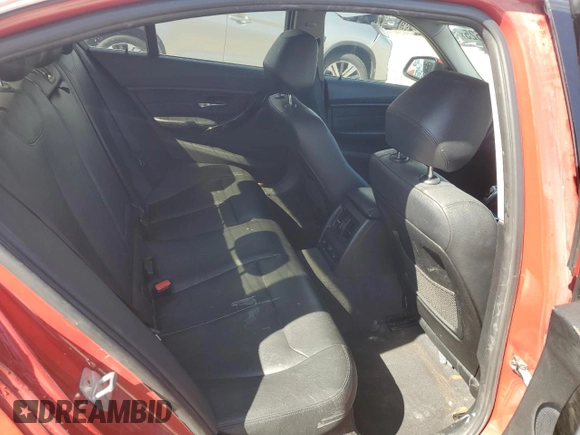 2015 BMW 3 Series 328i xDrive with VIN WBA3B3G58FNT19309, listed as a Copart auction lot 54905525 with 103,098 mi miles and Salvage title. Bid and sale history available at DreamBid. Image 10.