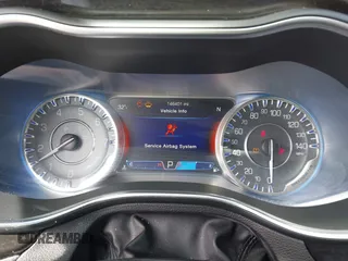 2015 Chrysler 200 C with VIN 1C3CCCCB3FN734831, listed as a IAAI auction lot 41900507 with 146,401 mi miles. Bid and sale history available at carsss.com. Image 7.