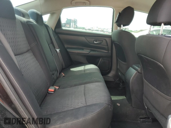 2016 Nissan Altima S z VIN 1N4AL3AP3GN315936, wystawiony jako Copart lot #57656285 z przebiegiem 167 899 mil mil oraz Szkoda całkowita • Salvage title. Historia ofert i sprzedaży dostępna na DreamBid. Obrazek 10.