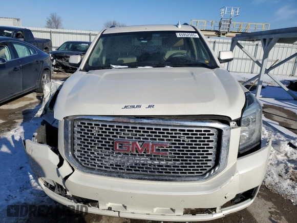 2015 GMC Yukon XL Denali with VIN 1GKS2JKJ8FR674890, listed as a Copart auction lot 45952505 with 120,032 mi miles and Salvage Title. Bid and sale history available at carsss.com. Image 5.