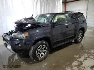 2024 Toyota 4Runner TRD Off Road with VIN JTEPU5JR0R6284930, listed as a Copart auction lot 76525474 with 4,208 mi miles and Non Repairable. Bid and sale history available at carsss.com. Image 1.