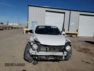 2014 Nissan Juke S with VIN JN8AF5MR2ET451353, listed as a Copart auction lot 80444344 with 138,710 mi miles and Salvage Title. Bid and sale history available at DreamBid. Image 12.