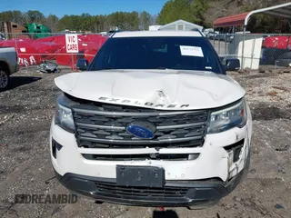 2018 Ford Explorer XLT z VIN 1FM5K7D86JGC51540, wystawiony jako IAAI lot #41572752 z przebiegiem 118 414 mil mil oraz . Historia ofert i sprzedaży dostępna na DreamBid. Obrazek 12.