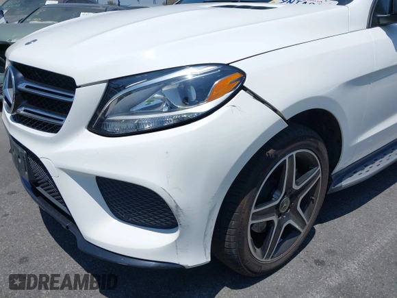 2018 Mercedes-Benz GLE 350 z VIN 4JGDA5JB0JB172588, wystawiony jako IAAI lot #42574600 z przebiegiem 79 132 mil mil oraz . Historia ofert i sprzedaży dostępna na DreamBid. Obrazek 17.