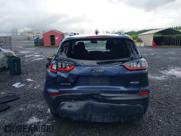 2019 Jeep Cherokee Latitude z VIN 1C4PJMCX2KD369871, wystawiony jako IAAI lot #42239476 z przebiegiem 88 261 mil mil oraz . Historia ofert i sprzedaży dostępna na DreamBid. Obrazek 16.