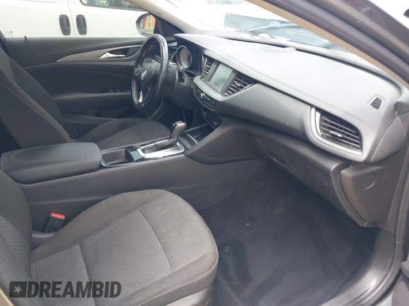 2018 Buick Regal Preferred with VIN W04GL6SX4J1136480, listed as a IAAI auction lot 42472510 with 117,210 mi miles and . Bid and sale history available at DreamBid. Image 5.