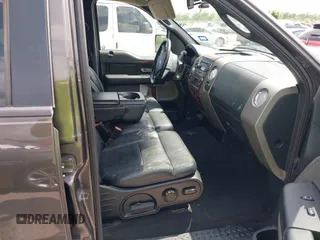 2006 Ford F-150 XLT with VIN 1FTPW14586KC82846, listed as a IAAI auction lot 42122120 with 247,622 mi miles and . Bid and sale history available at carsss.com. Image 5.
