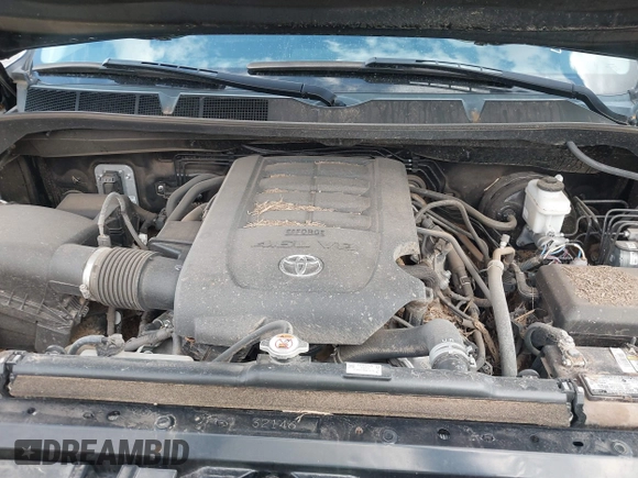 2018 Toyota Tundra 2WD SR5 with VIN 5TFEM5F12JX131561, listed as a IAAI auction lot 40731077 with 44,050 mi miles. Bid and sale history available at carsss.com. Image 10.