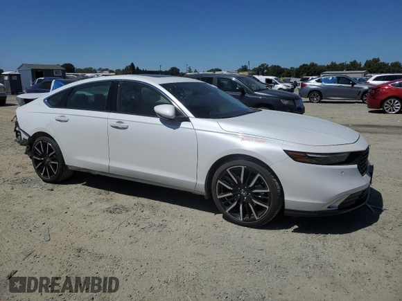 2023 Honda Accord Touring with VIN 1HGCY2F82PA037197, listed as a Copart auction lot 60670065 with 20,955 mi miles and Salvage title. Bid and sale history available at DreamBid. Image 4.