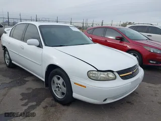 2002 Chevrolet Malibu LS with VIN 1G1NE52J22M547351, listed as a IAAI auction lot 40978949 with 118,437 mi miles. Bid and sale history available at carsss.com. Image 1.