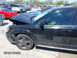 2020 Dodge Journey Crossroad with VIN 3C4PDCGB3LT231591, listed as a IAAI auction lot 41846481 with 108,531 mi miles and . Bid and sale history available at DreamBid. Image 14.