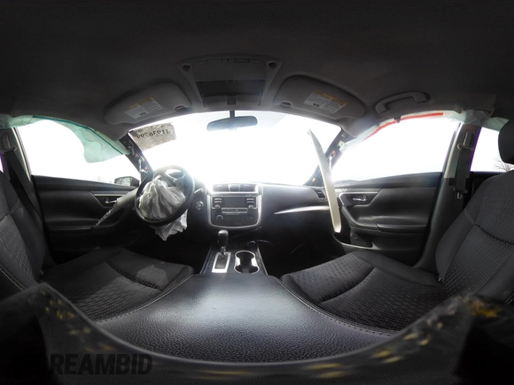 2016 Nissan Altima S with VIN 1N4AL3AP2GN380146, listed as a IAAI auction lot 41936799 with 69,764 mi miles and . Bid and sale history available at carsss.com. Image 18.