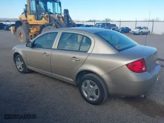 2007 Chevrolet Cobalt LS with VIN 1G1AK55FX77149812, listed as a IAAI auction lot 42017551 with 230,462 mi miles. Bid and sale history available at carsss.com. Image 3.