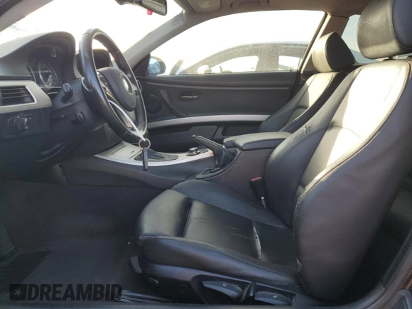 2007 BMW 3 Series 328i with VIN WBAWV13517P117206, listed as a Copart auction lot 86374474 with 183,900 mi miles and Salvage title. Bid and sale history available at DreamBid. Image 7.