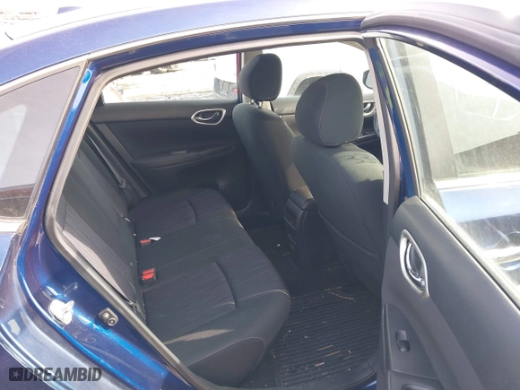 2019 Nissan Sentra SR with VIN 3N1AB7APXKY377529, listed as a IAAI auction lot 41643338 with 82,872 mi miles. Bid and sale history available at carsss.com. Image 8.