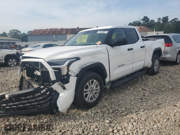 2022 Toyota Tundra SR5 с VIN 5TFLA5DA5NX028109, выставлен на аукционе Copart как лот 64657125 с пробегом Не указан миль и Чистый • Clean title. История ставок и продаж доступна на DreamBid. Изображение 1.