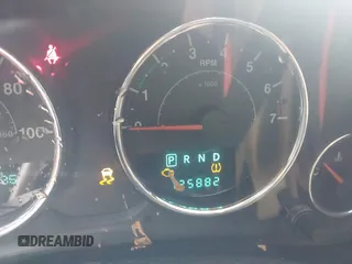 2014 Jeep Wrangler Unlimited Sahara z VIN 1C4BJWEG6EL245986, wystawiony jako IAAI lot #41498492 z przebiegiem 125 882 mil mil oraz . Historia ofert i sprzedaży dostępna na DreamBid. Obrazek 16.