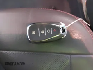 2018 Chevrolet Bolt EV Premier z VIN 1G1FX6S02J4130855, wystawiony jako IAAI lot #42249019 z przebiegiem 38 293 mil mil oraz . Historia ofert i sprzedaży dostępna na DreamBid. Obrazek 11.