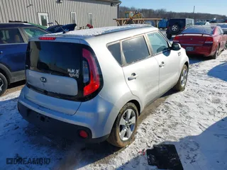 2017 Kia Soul with VIN KNDJN2A2XH7434205, listed as a IAAI auction lot 41363921 with 269,747 mi miles. Bid and sale history available at carsss.com. Image 4.