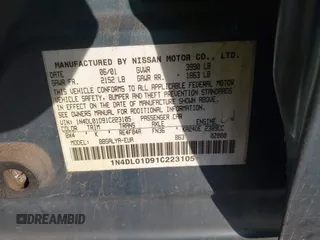2001 Nissan Altima GXE with VIN 1N4DL01D91C223105, listed as a IAAI auction lot 41447253 with 196,021 mi miles. Bid and sale history available at carsss.com. Image 9.