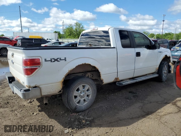 2010 Ford F-150 XL z VIN 1FTEX1E83AFB78831, wystawiony jako Copart lot #57885125 z przebiegiem 370 157 mil mil oraz Czysty tytuł • Clean title. Historia ofert i sprzedaży dostępna na DreamBid. Obrazek 3.