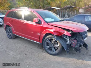 2018 Dodge Journey Crossroad with VIN 3C4PDDGG4JT512720, listed as a IAAI auction lot 40749159 with 1 mi miles. Bid and sale history available at carsss.com. Image 1.