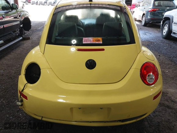 2009 Volkswagen Beetle S with VIN 3VWPW31C59M518927, listed as a IAAI auction lot 42126615 with 147,438 mi miles and . Bid and sale history available at DreamBid. Image 16.