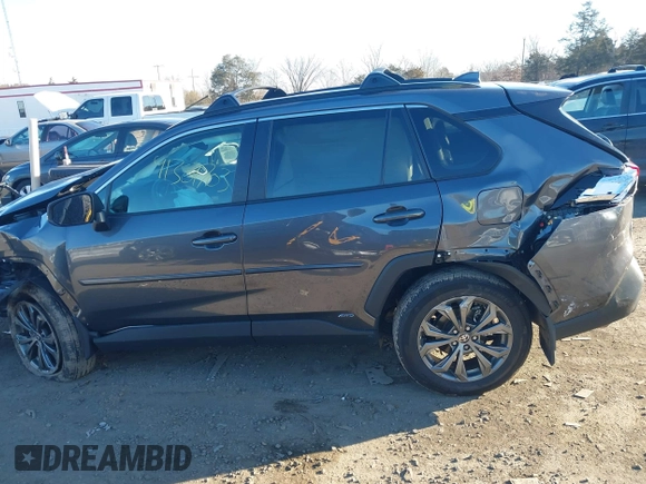 2024 Toyota RAV4 Hybrid XLE Premium with VIN 4T3B6RFV4RU146232, listed as a IAAI auction lot 41309703 with 15,082 mi miles. Bid and sale history available at carsss.com. Image 14.