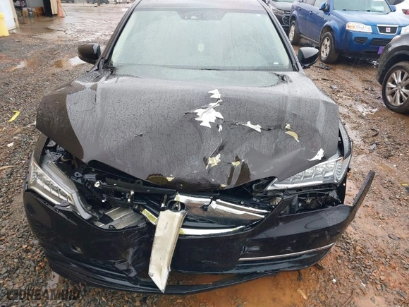 2015 Acura TLX V6 Tech with VIN 19UUB2F50FA016665, listed as a IAAI auction lot 41563642 with 161,386 mi miles. Bid and sale history available at carsss.com. Image 6.