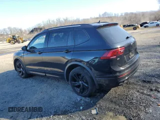 2023 Volkswagen Tiguan SE R-Line Black с VIN 3VV8B7AX8PM068332, выставлен на аукционе Copart как лот 50772285 с пробегом 31 038 миль миль и Списание • Salvage title. История ставок и продаж доступна на DreamBid. Изображение 2.