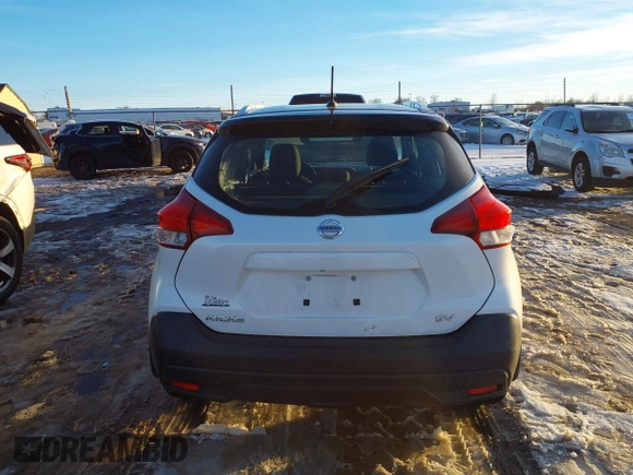 2018 Nissan Kicks S with VIN 3N1CP5CU0JL541030, listed as a IAAI auction lot 41365920 with 38,630 mi miles. Bid and sale history available at carsss.com. Image 16.