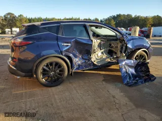 2024 Nissan Murano SL with VIN 5N1AZ2CJ3RC105262, listed as a Copart auction lot 83023564 with 13 mi miles and Salvage Title. Bid and sale history available at carsss.com. Image 3.