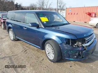 2017 Ford Flex Limited with VIN 2FMHK6D88HBA05128, listed as a IAAI auction lot 41209291 with 309,889 mi miles. Bid and sale history available at carsss.com. Image 1.