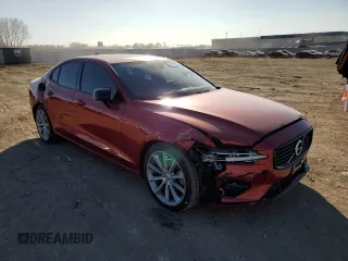2021 Volvo S60 Momentum with VIN 7JR102TZ4MG103785, listed as a Copart auction lot 42826914 with 41,114 mi miles. Bid and sale history available at carsss.com. Image 4.