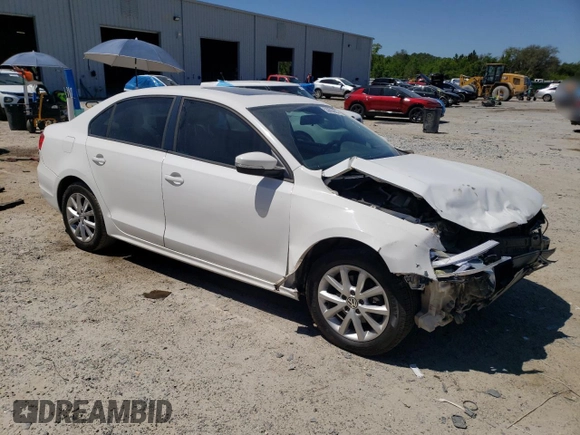 2012 Volkswagen Jetta Sedan SE w/Convenience & Sunroof with VIN 3VWDX7AJ9CM369676, listed as a Copart auction lot 53093655 with 138,564 mi miles and Salvage Title. Bid and sale history available at carsss.com. Image 4.
