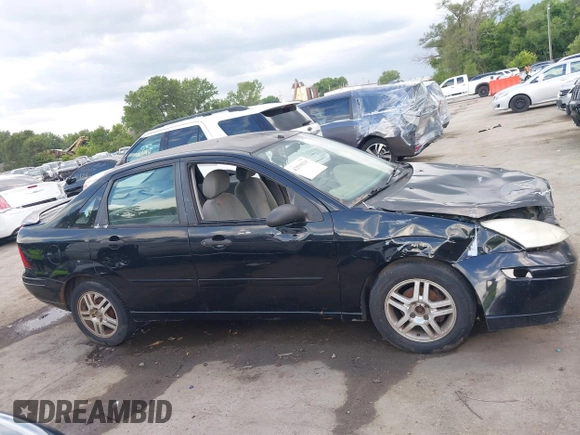 2000 Ford Focus SE with VIN 1FAFP3431YW182169, listed as a IAAI auction lot 42539335 with Not provided miles and . Bid and sale history available at DreamBid. Image 12.