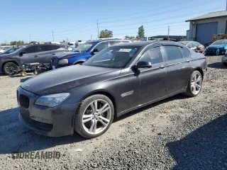 2014 BMW 7 Series 750i с VIN WBAYA8C54ED825008, выставлен на аукционе Copart как лот 73971274 с пробегом 97 352 миль миль и Списание • Salvage title. История ставок и продаж доступна на DreamBid. Изображение 1.