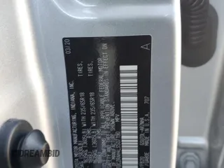 2020 Toyota Highlander L z VIN 5TDCZRAH4LS507190, wystawiony jako Copart lot #76805574 z przebiegiem Nie podano mil oraz Szkoda całkowita • Salvage title. Historia ofert i sprzedaży dostępna na DreamBid. Obrazek 15.