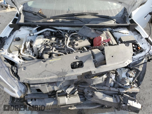 2024 Nissan Sentra SR with VIN 3N1AB8DV3RY208057, listed as a Copart auction lot 47128815 with 20,870 mi miles and Salvage title. Bid and sale history available at DreamBid. Image 11.