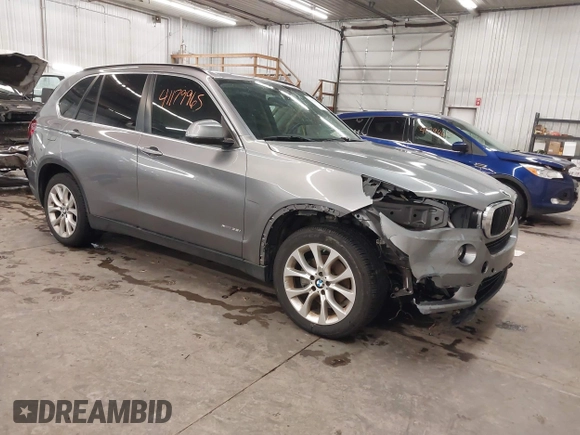 2016 BMW X5 xDrive35i z VIN 5UXKR0C5XG0U12540, wystawiony jako IAAI lot #41179965 z przebiegiem 75 997 mil mil oraz . Historia ofert i sprzedaży dostępna na DreamBid. Obrazek 1.
