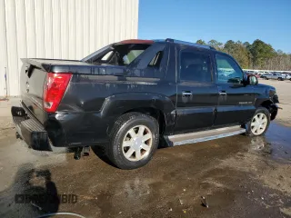 2005 Cadillac Escalade EXT z VIN 3GYEK62N85G111436, wystawiony jako Copart lot #87582245 z przebiegiem Nie podano mil oraz Szkoda całkowita • Salvage title. Historia ofert i sprzedaży dostępna na DreamBid. Obrazek 3.