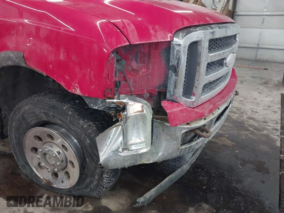 2005 Ford F-250 XL с VIN 1FTSX21P35EA21043, выставлен на аукционе IAAI как лот 41348530 с пробегом 133 202 миль миль и . История ставок и продаж доступна на DreamBid. Изображение 6.