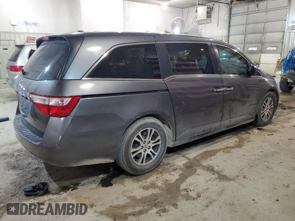 2012 Honda Odyssey EX-L with VIN 5FNRL5H64CB099092, listed as a Copart auction lot 42124784 with 247,535 mi miles and Non Repairable. Bid and sale history available at carsss.com. Image 3.