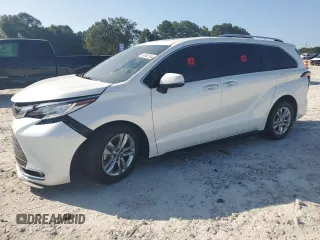 2022 Toyota Sienna Limited with VIN 5TDZRKEC4NS077325, listed as a Copart auction lot 68562544 with 40,317 mi miles and Salvage title. Bid and sale history available at DreamBid. Image 1.