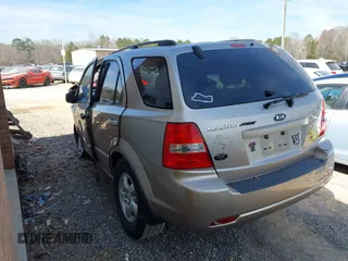 2009 Kia Sorento LX with VIN KNDJD735995865882, listed as a IAAI auction lot 41806384 with 1 mi miles. Bid and sale history available at carsss.com. Image 3.