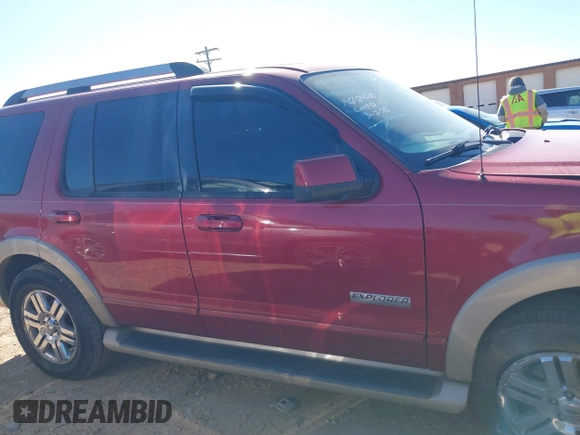 2006 Ford Explorer Eddie Bauer with VIN 1FMEU74E46ZA08420, listed as a IAAI auction lot 41855139 with 224,268 mi miles. Bid and sale history available at carsss.com. Image 13.