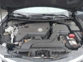 2013 Nissan Altima SV with VIN 1N4AL3AP2DN541025, listed as a IAAI auction lot 41501799 with 106,971 mi miles and . Bid and sale history available at carsss.com. Image 10.
